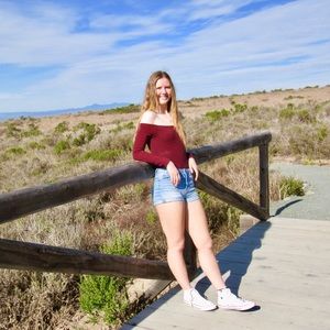 Meet your Posher, Sierra